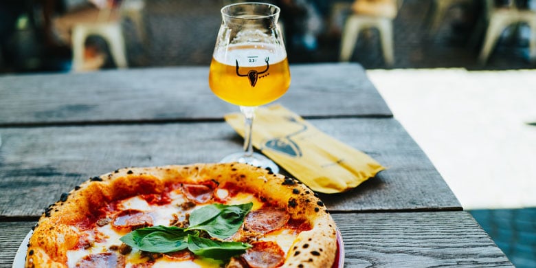 Craft Beer Guide / Pint and Pizza